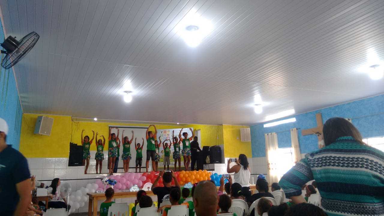 Crianças